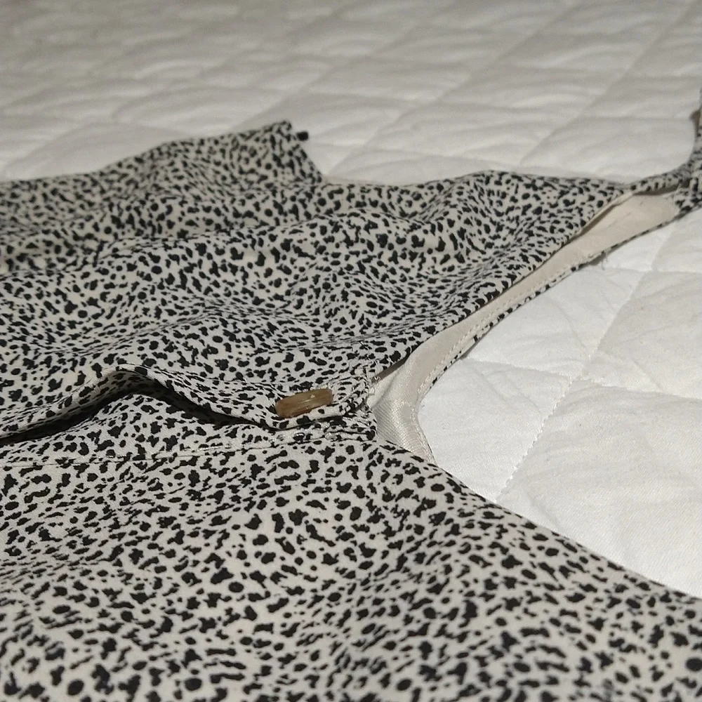 Sienna Sky midi dress - Picture 8 of 13